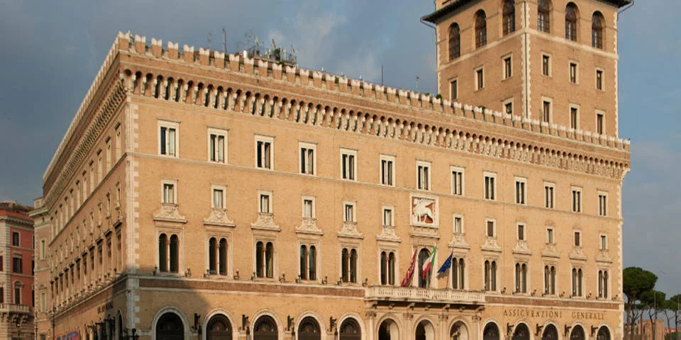 Piazza Venezia Palazzo Generali Rome