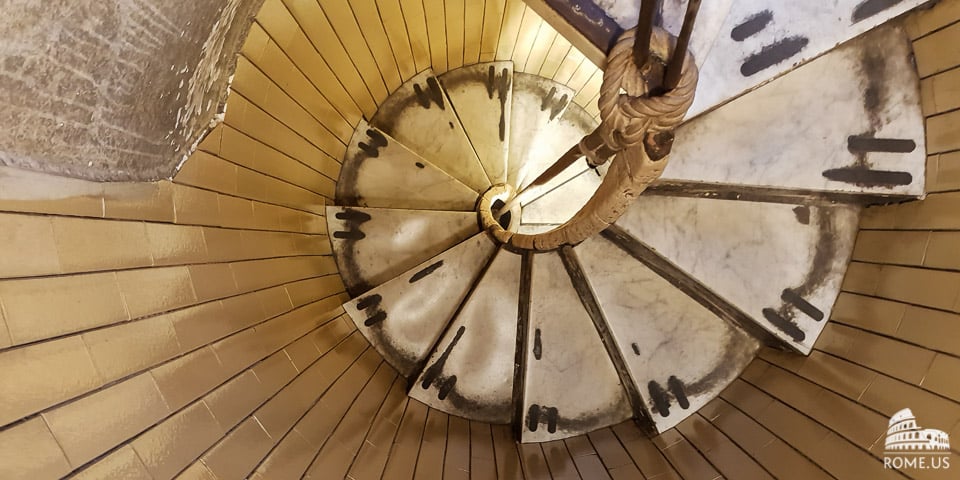 climb the dome of St Peter Basilica in Vatican city