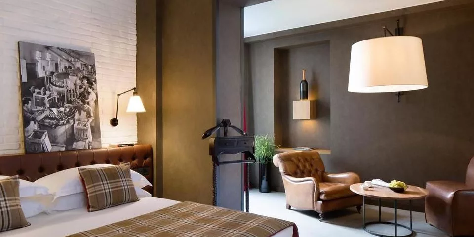 Hotel in Milan near metro station Starhotels Business Palace
