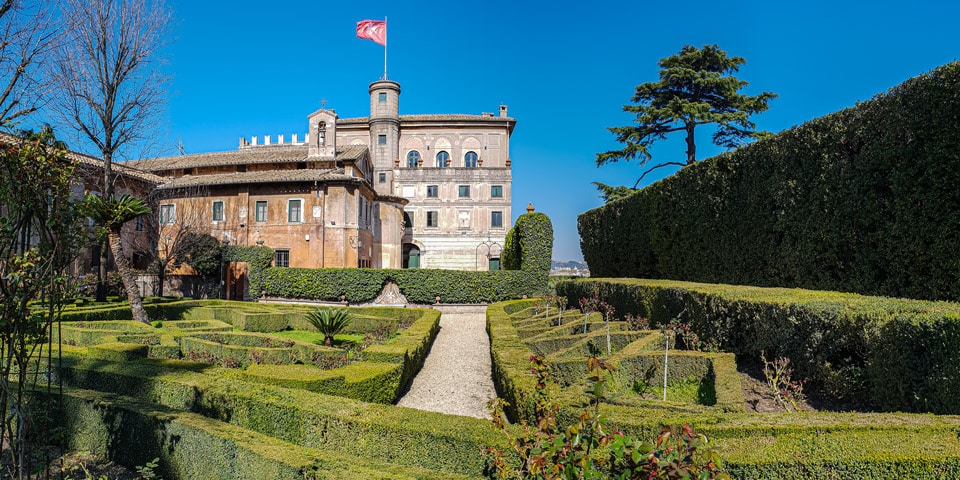 Villa del Priorato de Malta Colina Aventino Roma