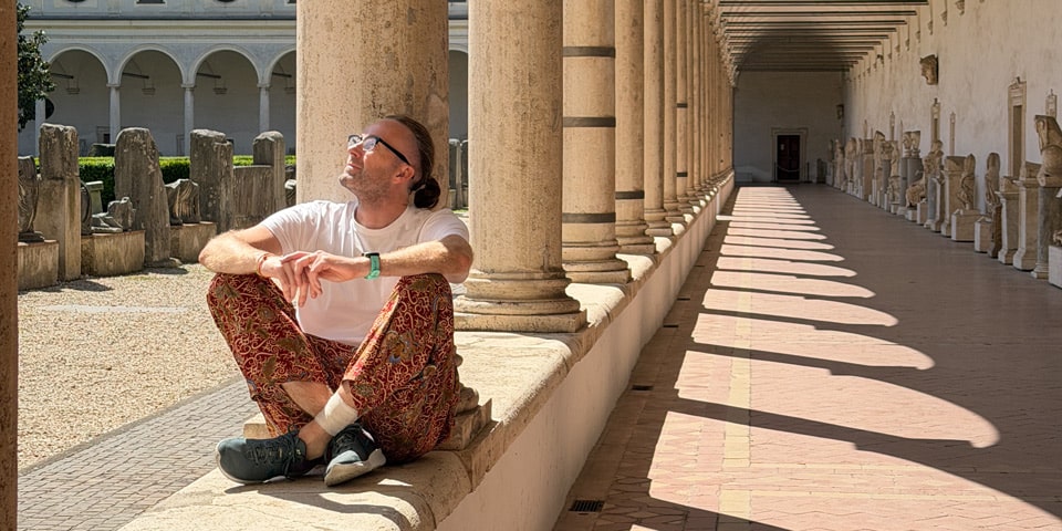Artur Jakucewicz in the Great Cloister of the Baths of Diocletian, Rome