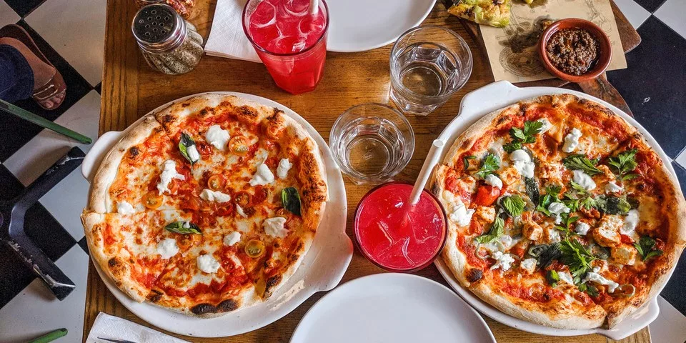 Where To Eat Best Italian Pizza in Rome: Top 10 Pizzerias