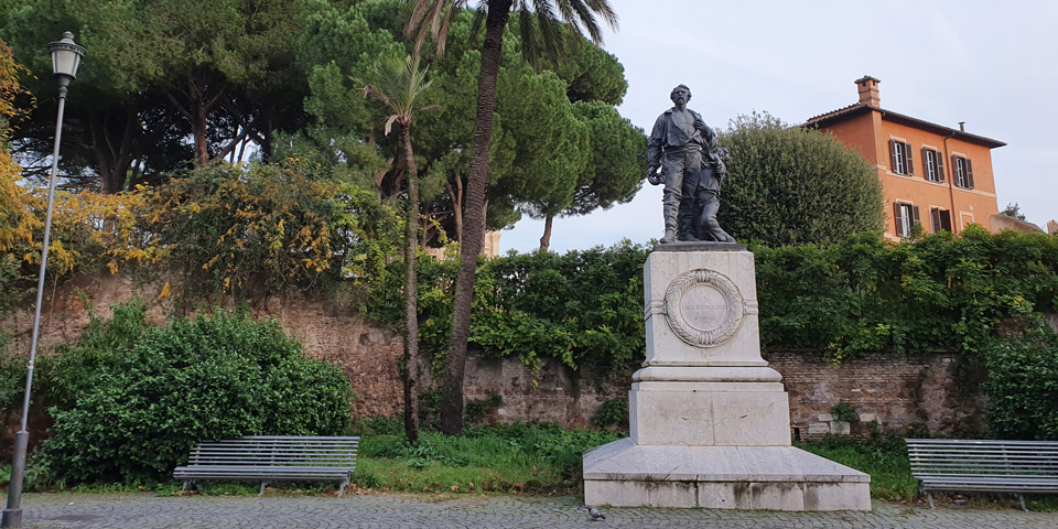 Full Ciceruacchio monument beside the tree-lined Janiculum Promenade in Rome