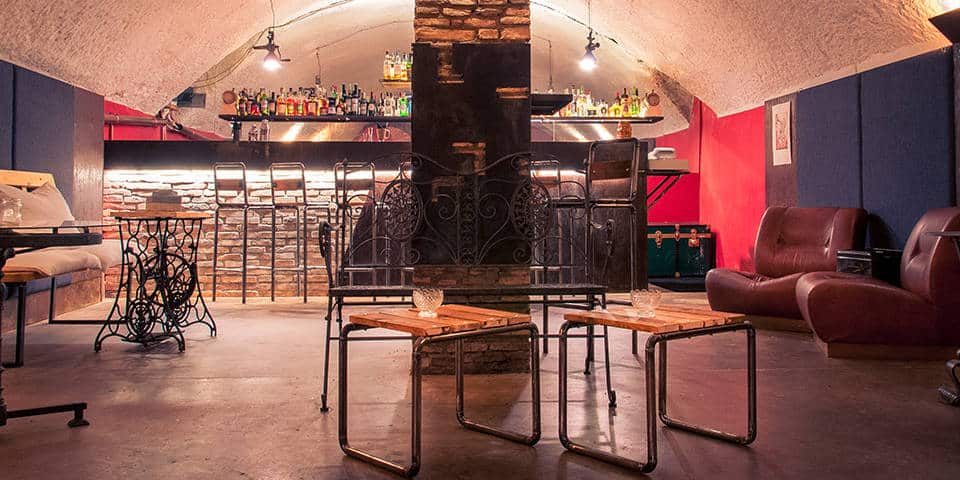 Circolo Coda di Gallo Speakeasy Bar in Rome