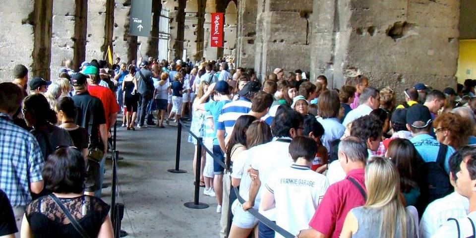 how to skip the queue at the colosseum