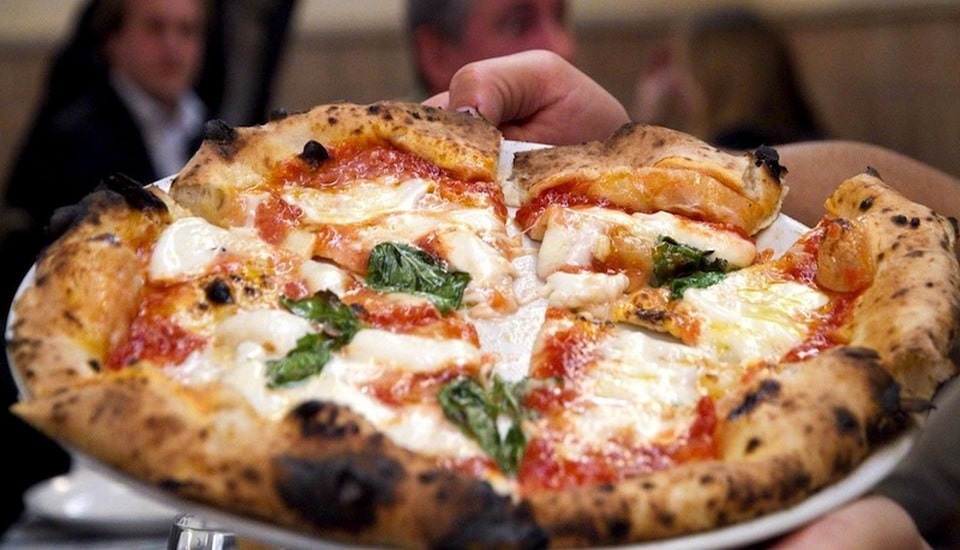 where-to-eat-best-italian-pizza-in-rome-10-pizzerias-2022