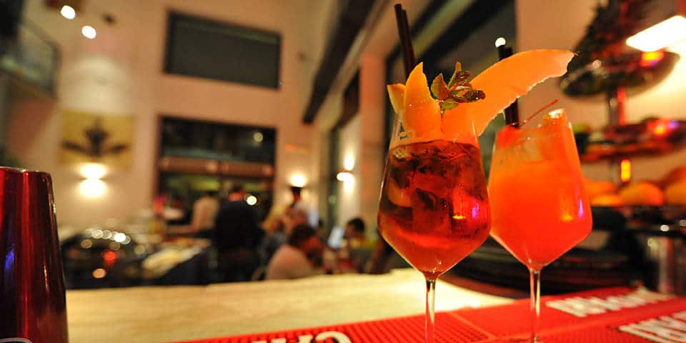 Momart Restaurant with Buffet Aperitivo in Rome