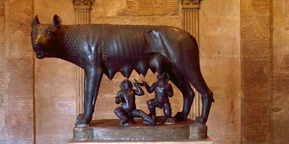 capitoline wolf on the capitoline hill