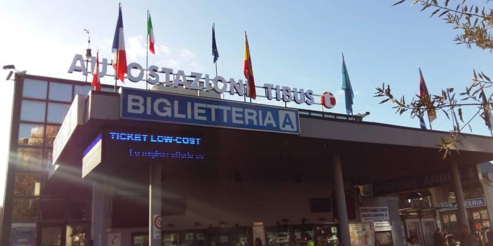 Bus station from Rome to Positano