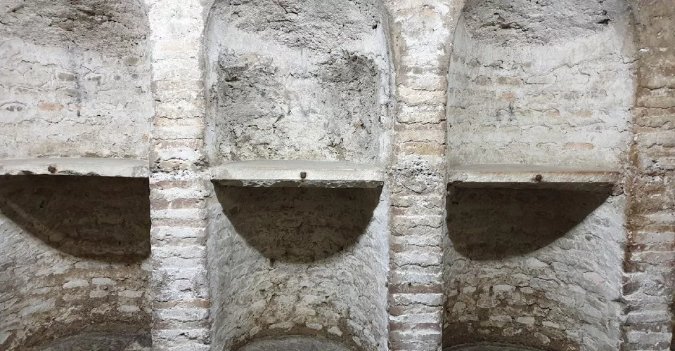 crypt Basilica di Santa Maria in Cosmedin Rome