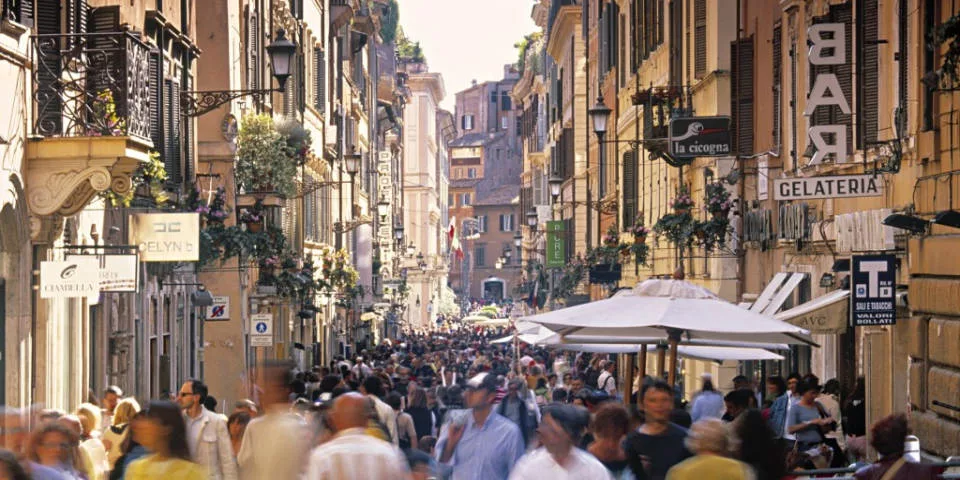 calles de compras en Roma